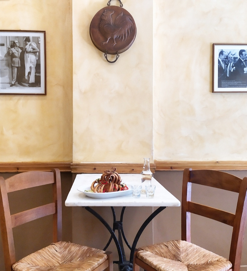 6 Top Ouzo Tavernas in Athens travel.gr