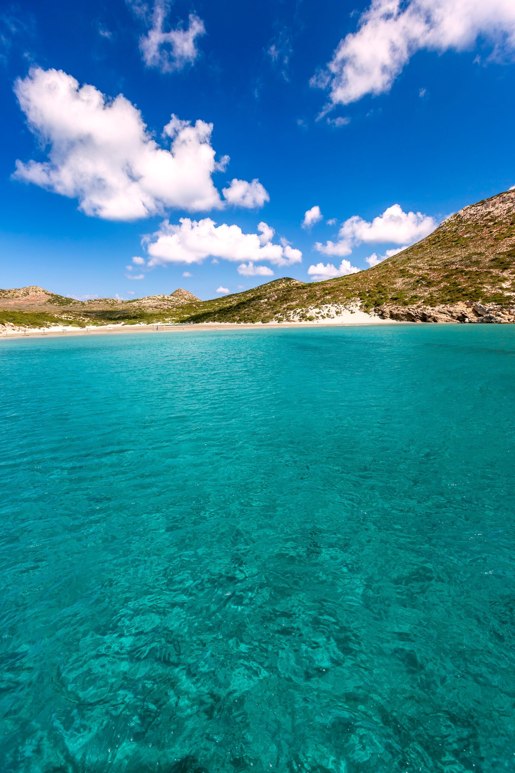 5 islands for weekend getaways in September: Strolling at picturesque ...