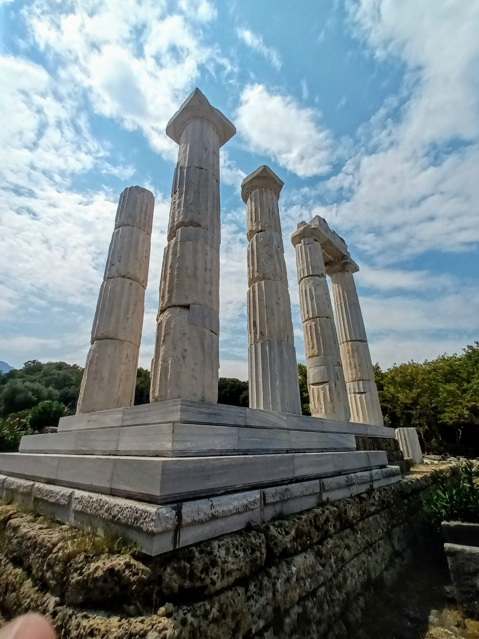 dark tourism athens