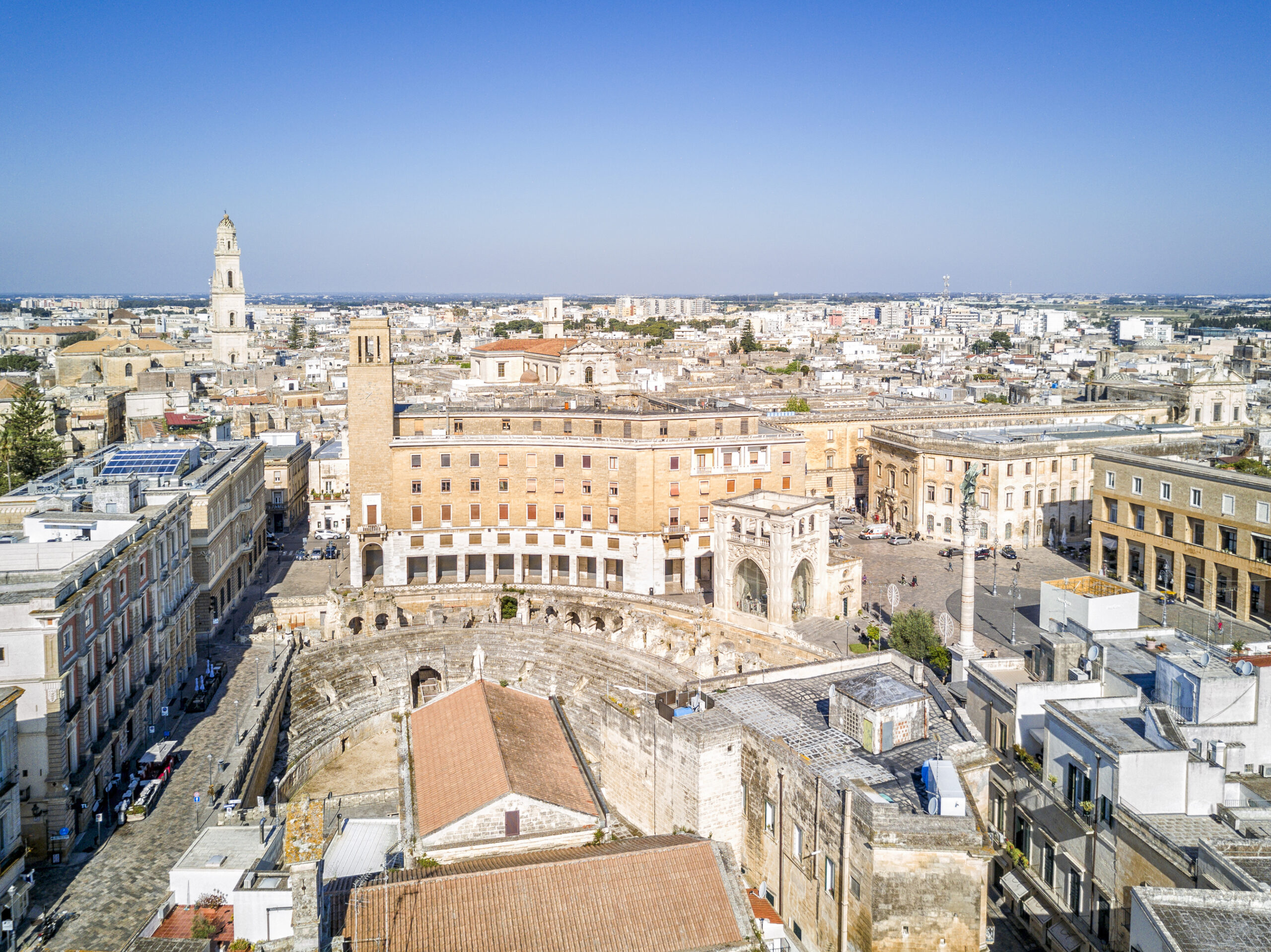 Лечче мантуя. Лечче город. Лечче город в Италии. Lecce город. Провинции Лечче.