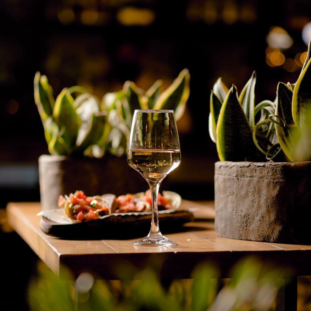 Top Rooftop Bars in Athens travel.gr