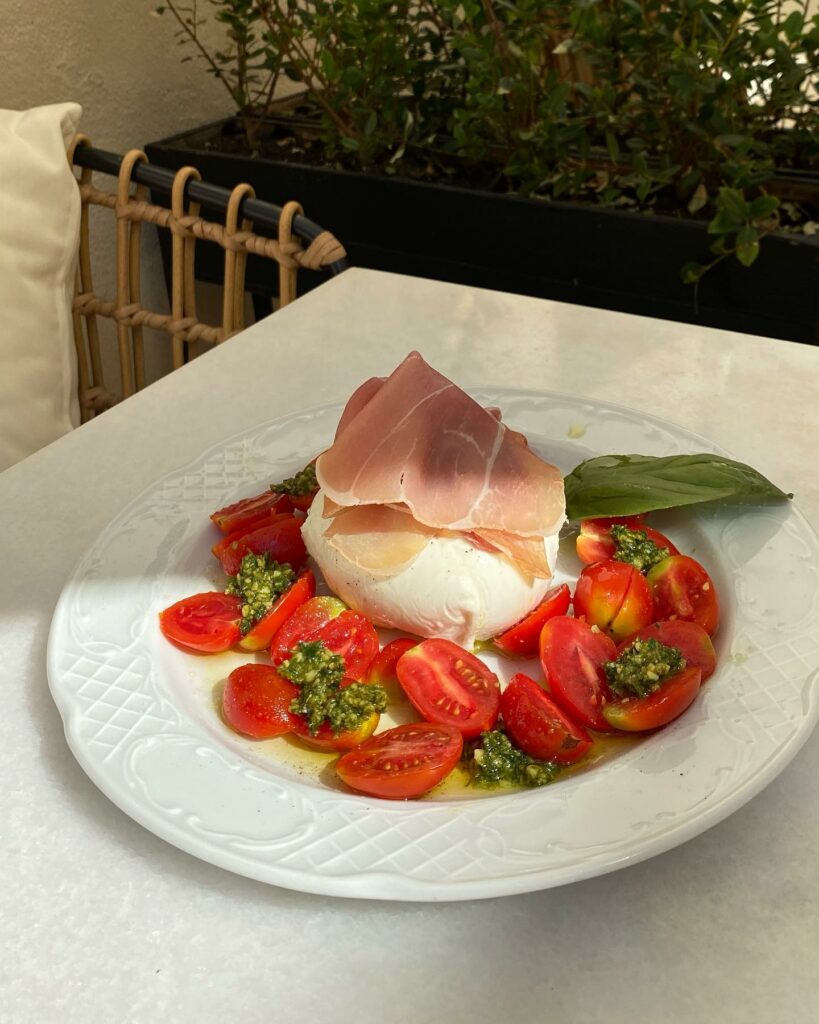 Some of the Best Places to Dine in Chania, Crete travel.gr