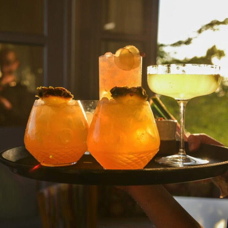 Beach Bars and Bars on the Cycladic Island of Milos travel.gr