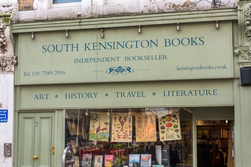 Μικρά, γραφικά βιβλιοπωλεία στο Λονδίνο travel.gr