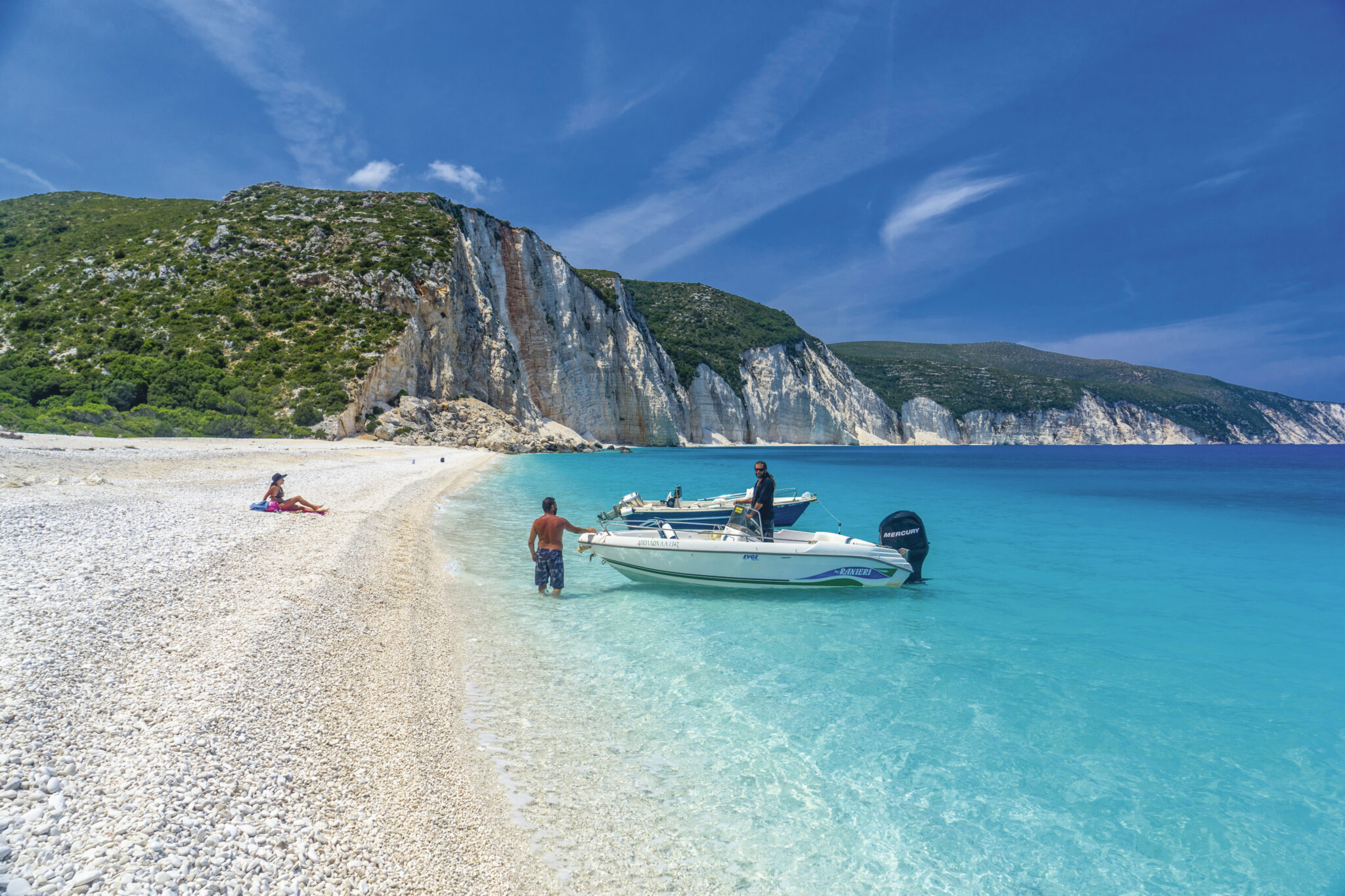 Best Beaches in Kefalonia and Zakynthos / Fteri