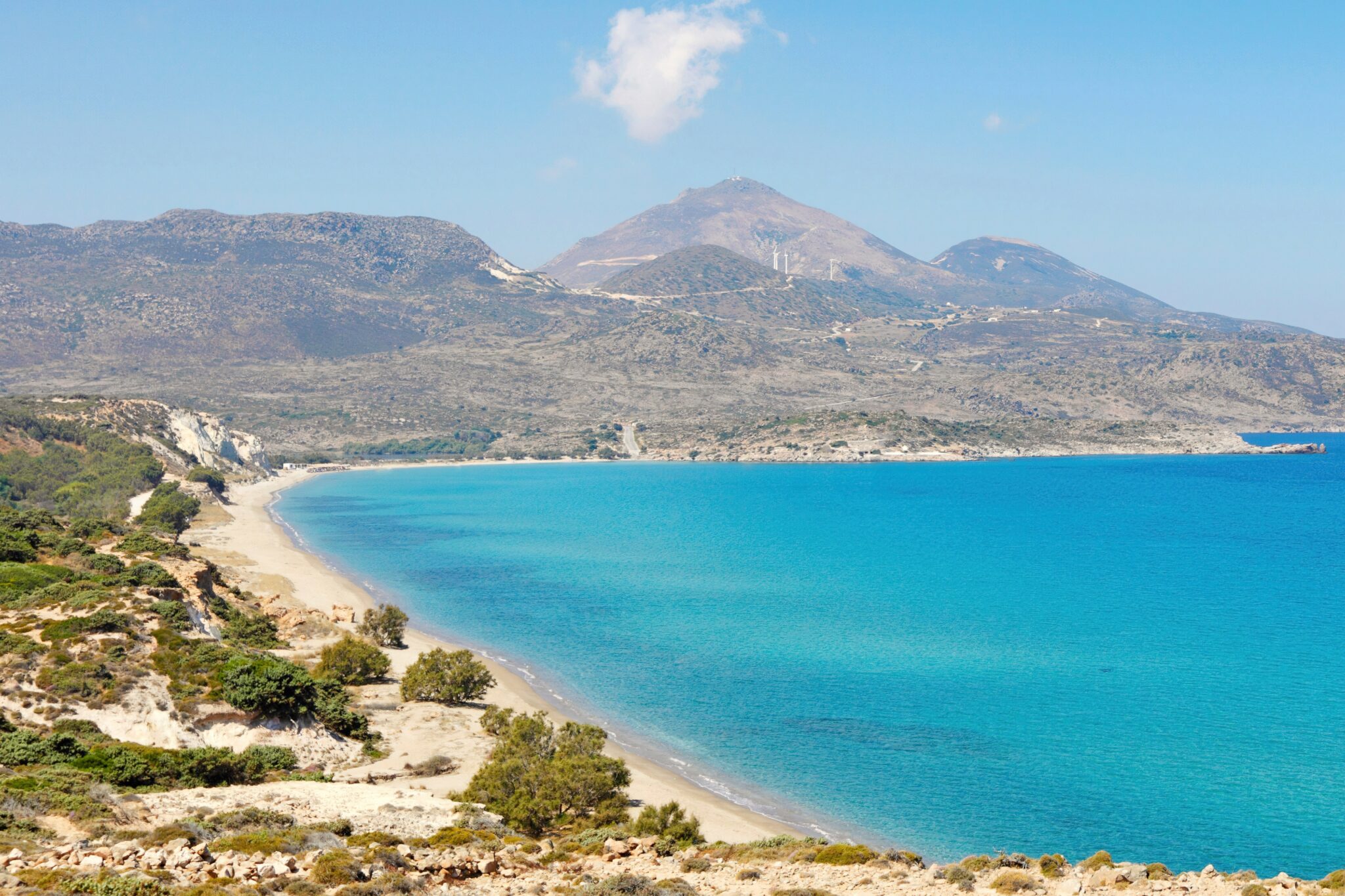 achivadolimni beach milos