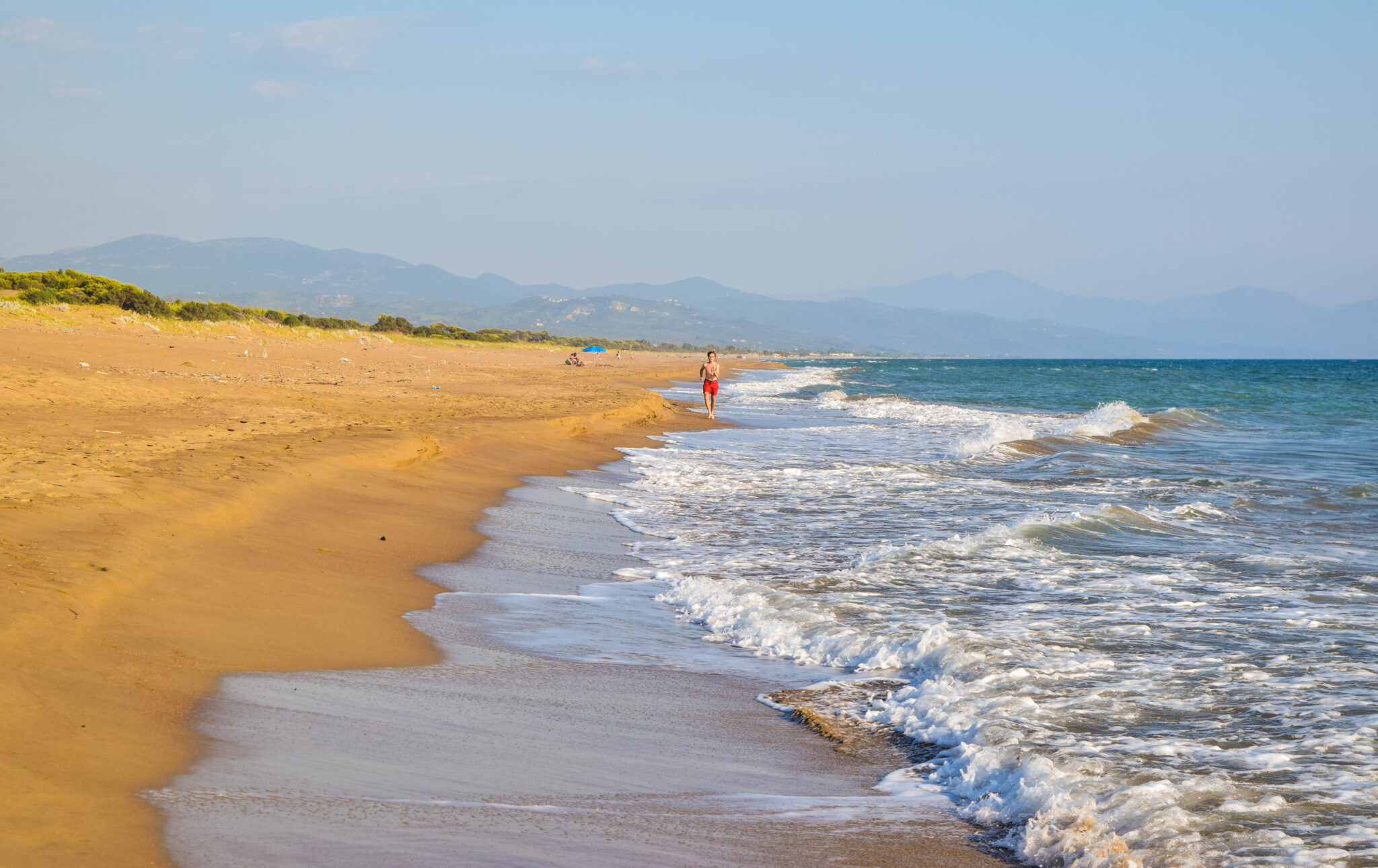 Οι καλύτερες παραλίες της Ηλείας – Αμμώδεις, με κρυστάλλινα νερά