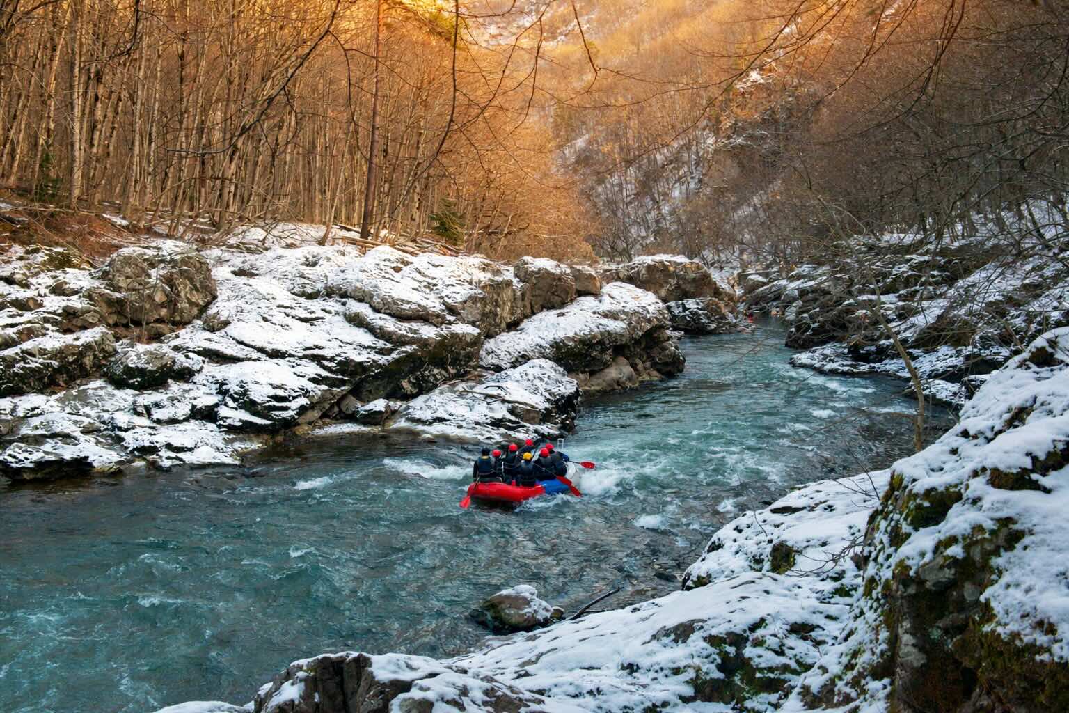 Extreme Sports Guide in Greece / Rafting