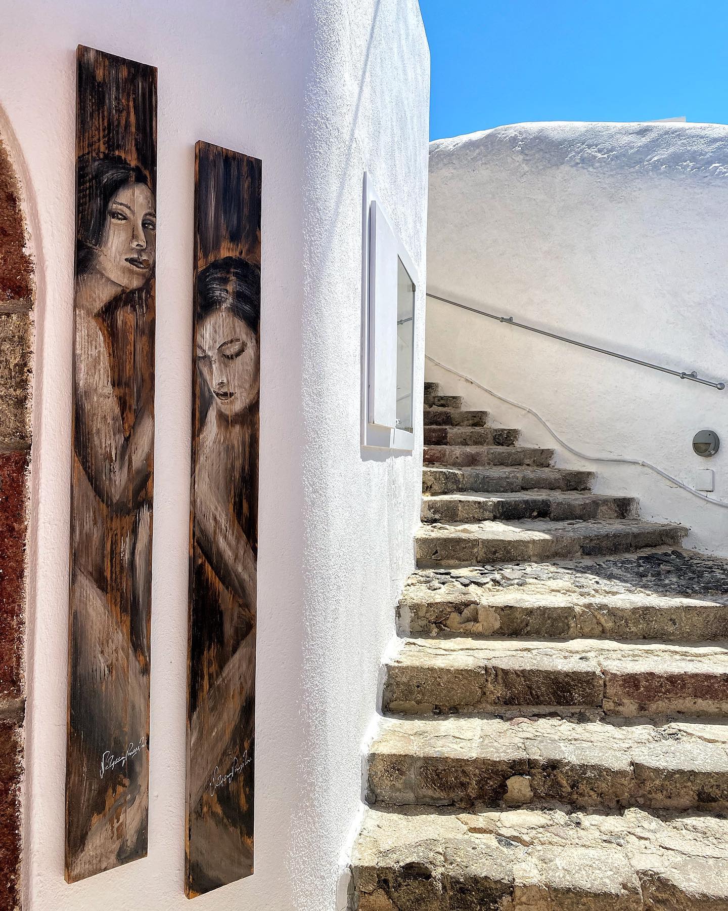 Wall paintings / Art of the Loom Galleries