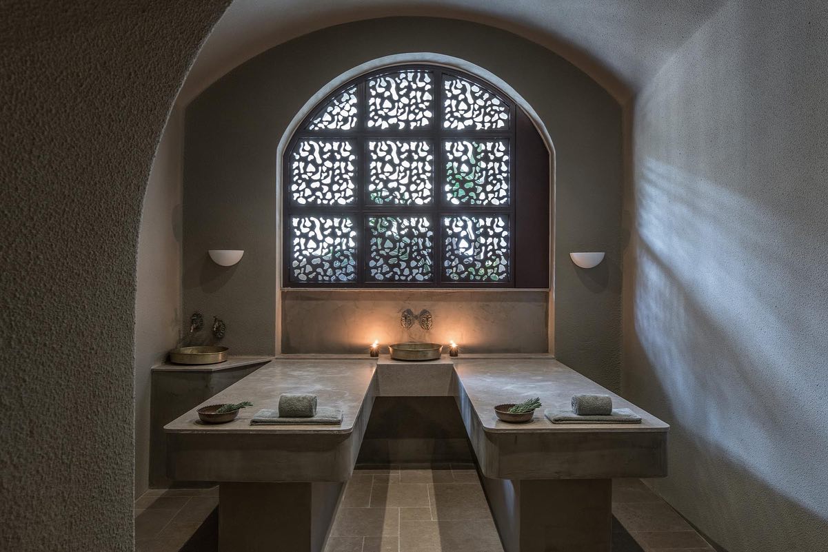 Acro Wellness Suites