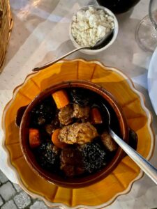 Pork stewed with plums at O Bebelis