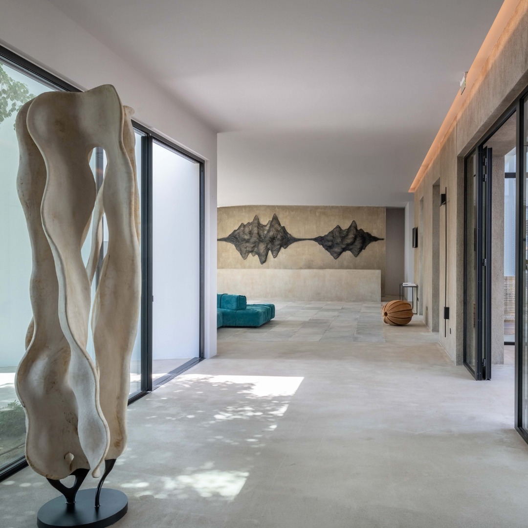 Minos Beach and Art Hotel