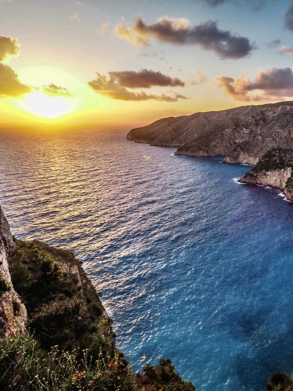 Journey to Zakynthos: A road trip / Kampi