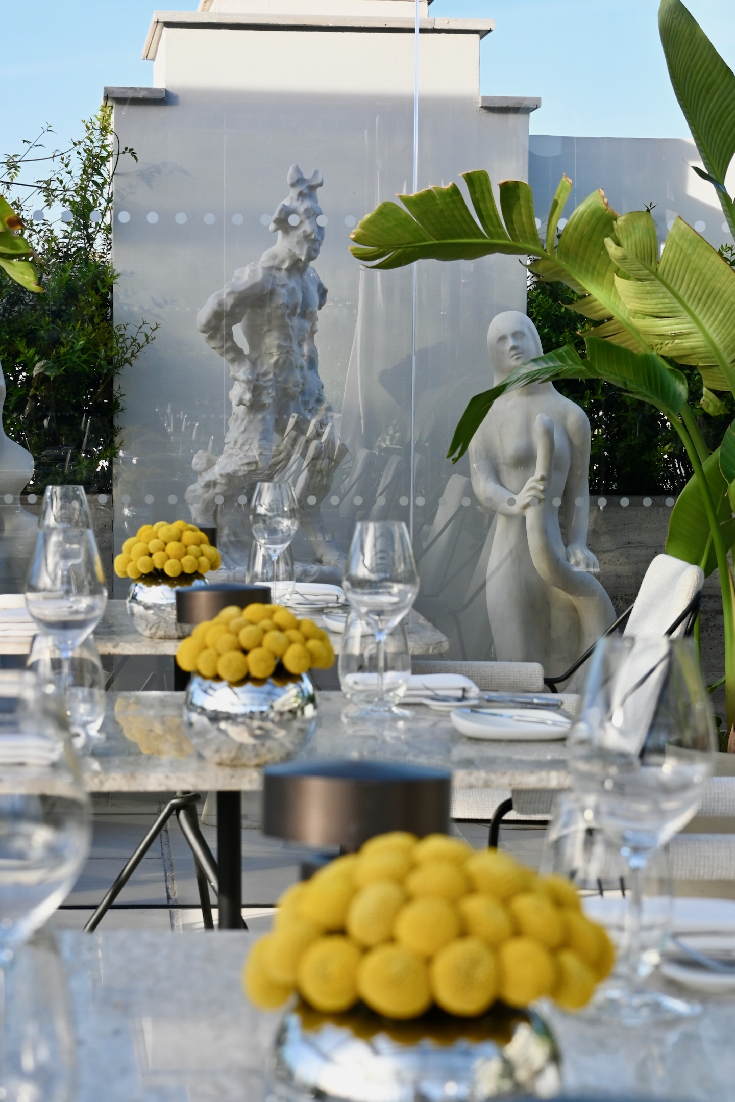 Athens in September: A Mini-Guide of the Heart of the Action / The Dolli