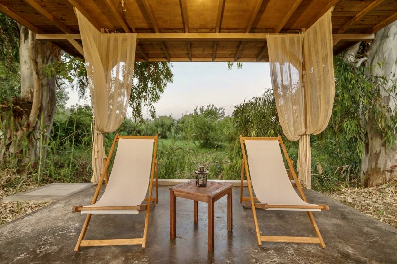 10 Unique Treehouses in Greece / River Treehouse
