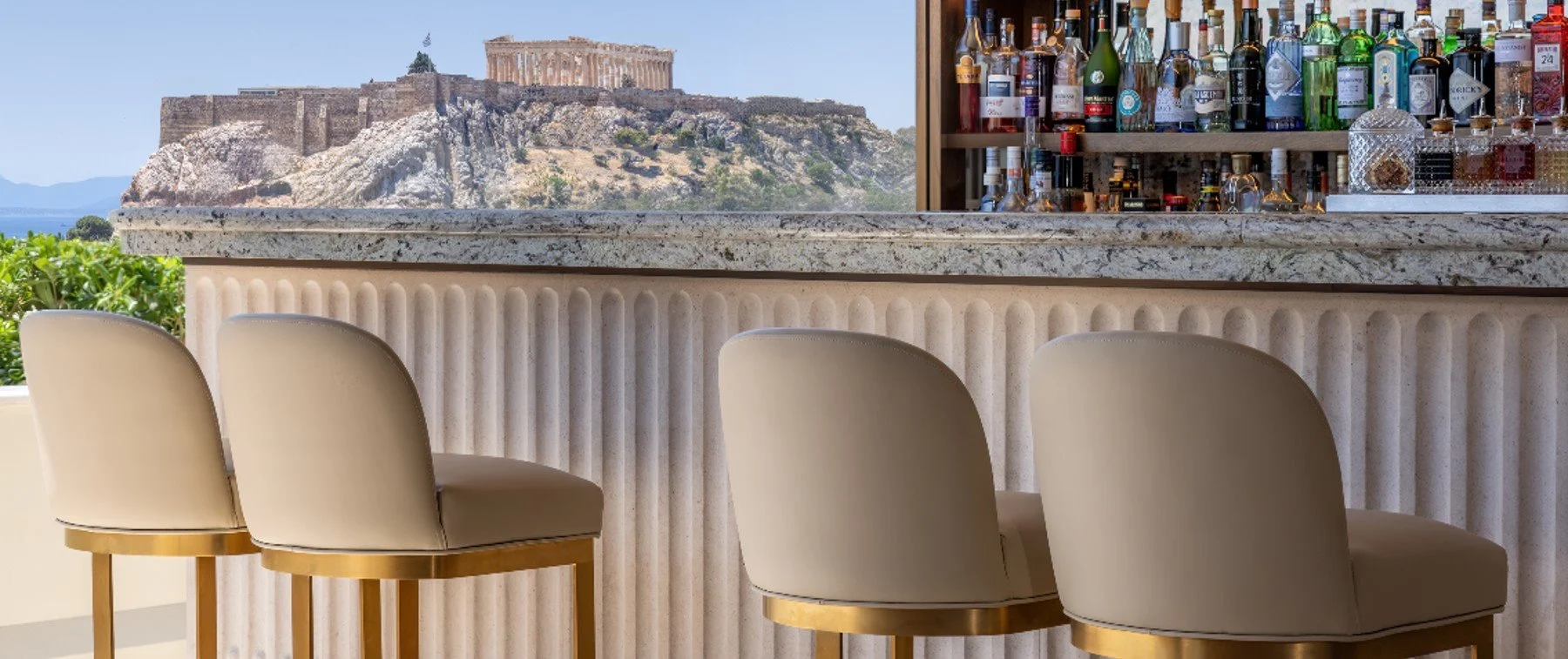 Best Rooftop Bars in Athens Now / Grande Bretagne