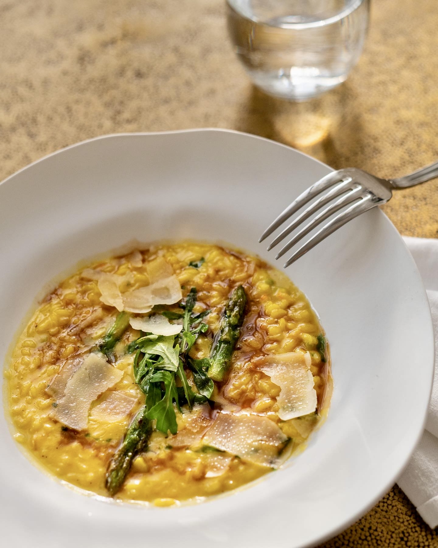 Best Places to Eat in Plaka / The Dolli