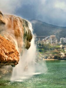 6 Greece Thermal Beaches / Edipsos