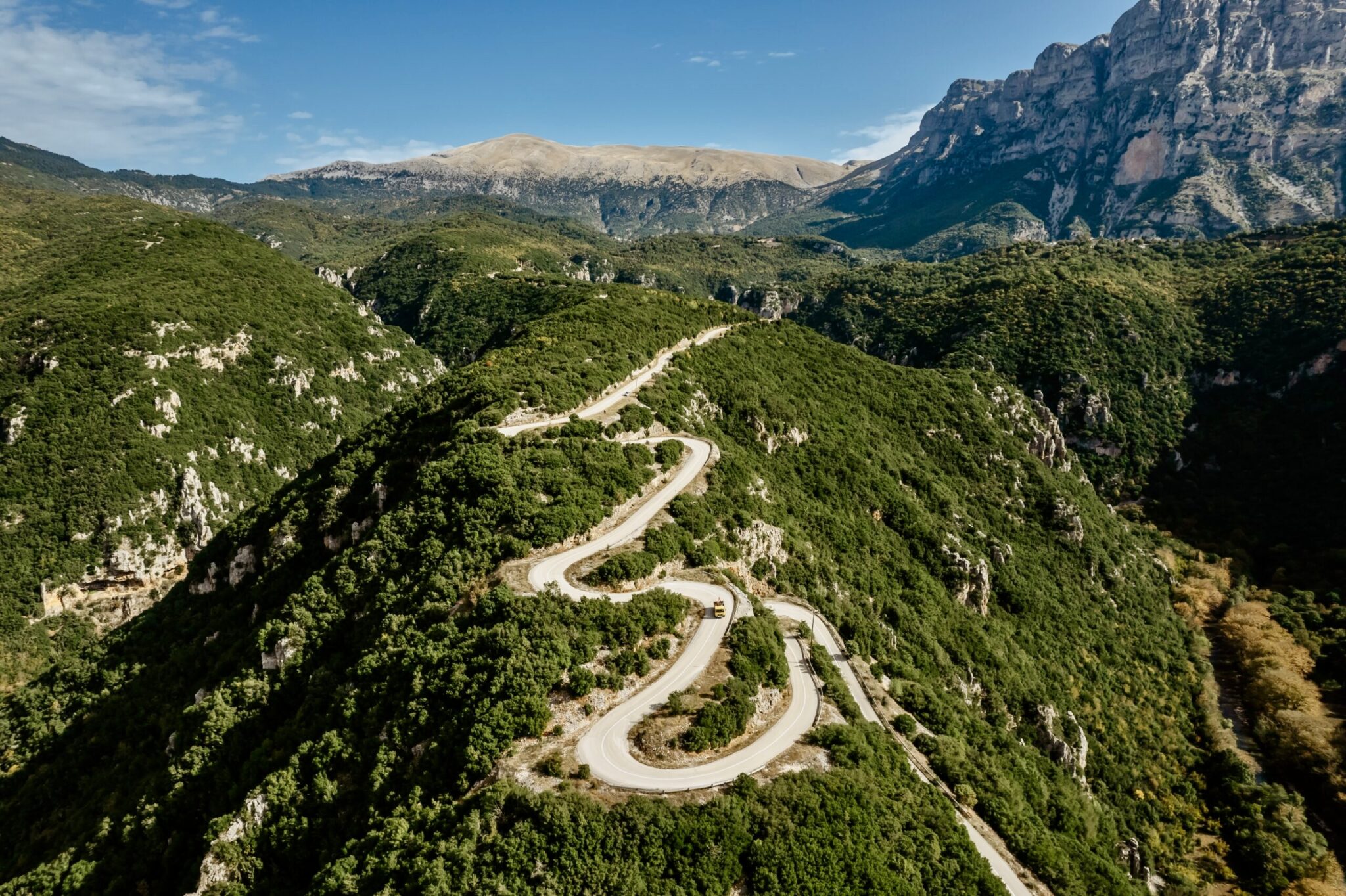Best Roadtrips With Friends / Zagori