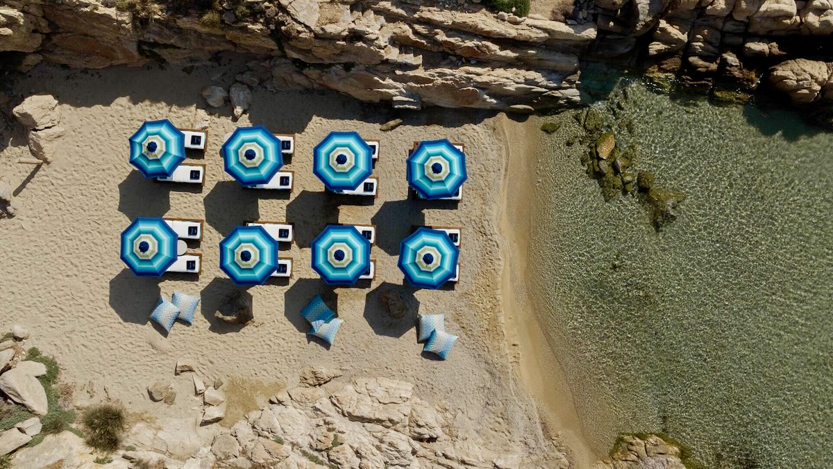 Mykonos Best Hotels / Cali Hotel