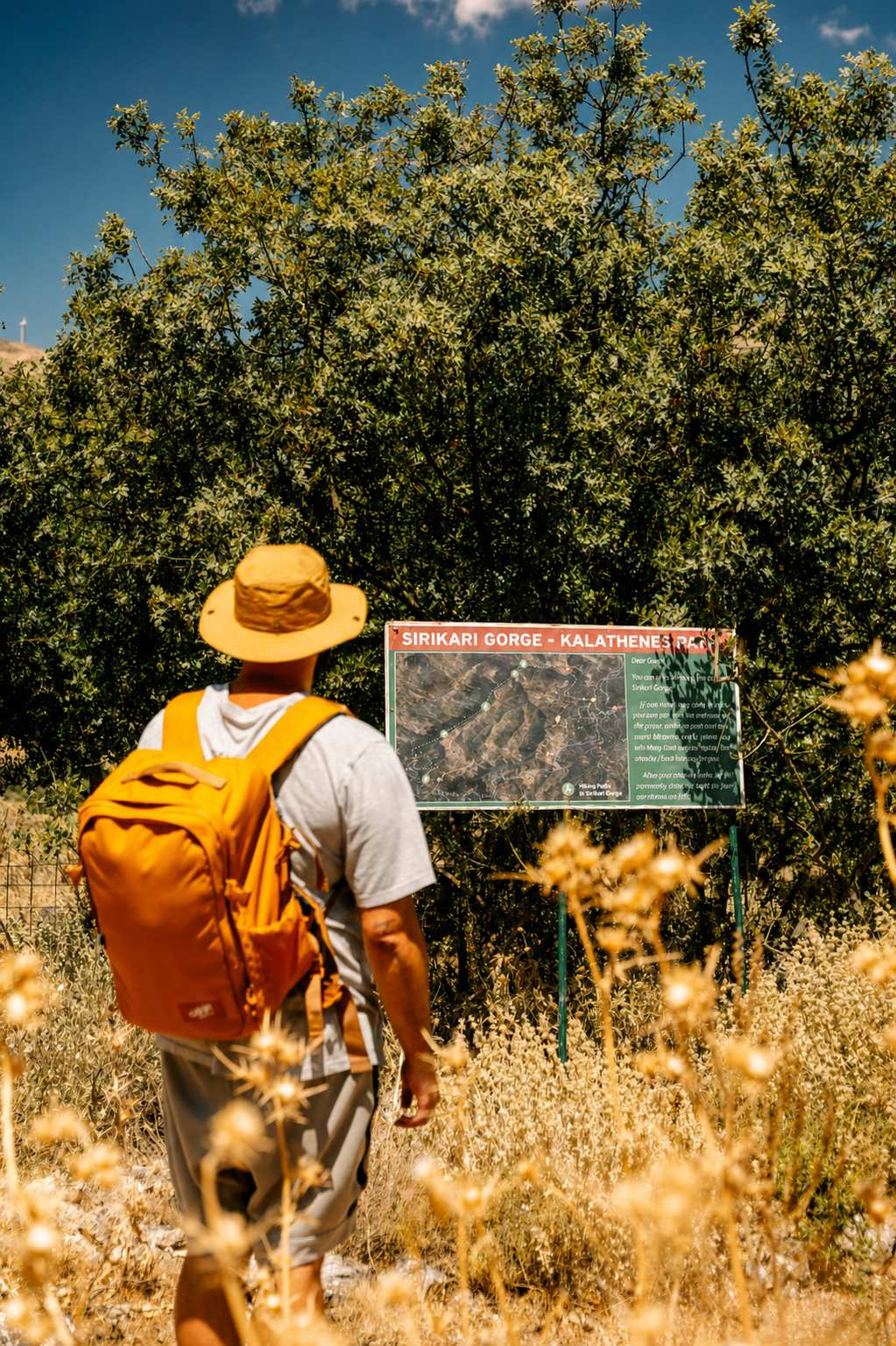 Kissamos beyond the famous beaches: a trail sign in Sirikari Gorge