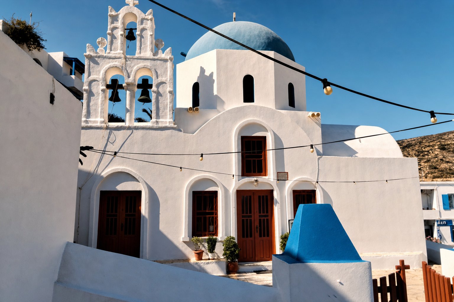 Small Cyclades (Mikres Kyklades) Guides / Donousa