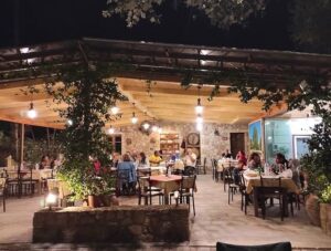 Best Restaurants in the Ioanian Islands / Botsolos
