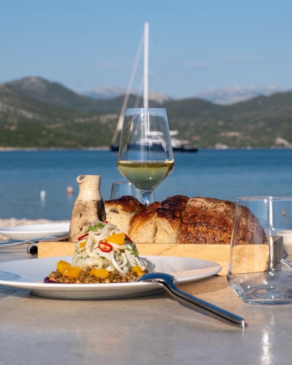 Best Restaurants in the Ioanian Islands / Cisore