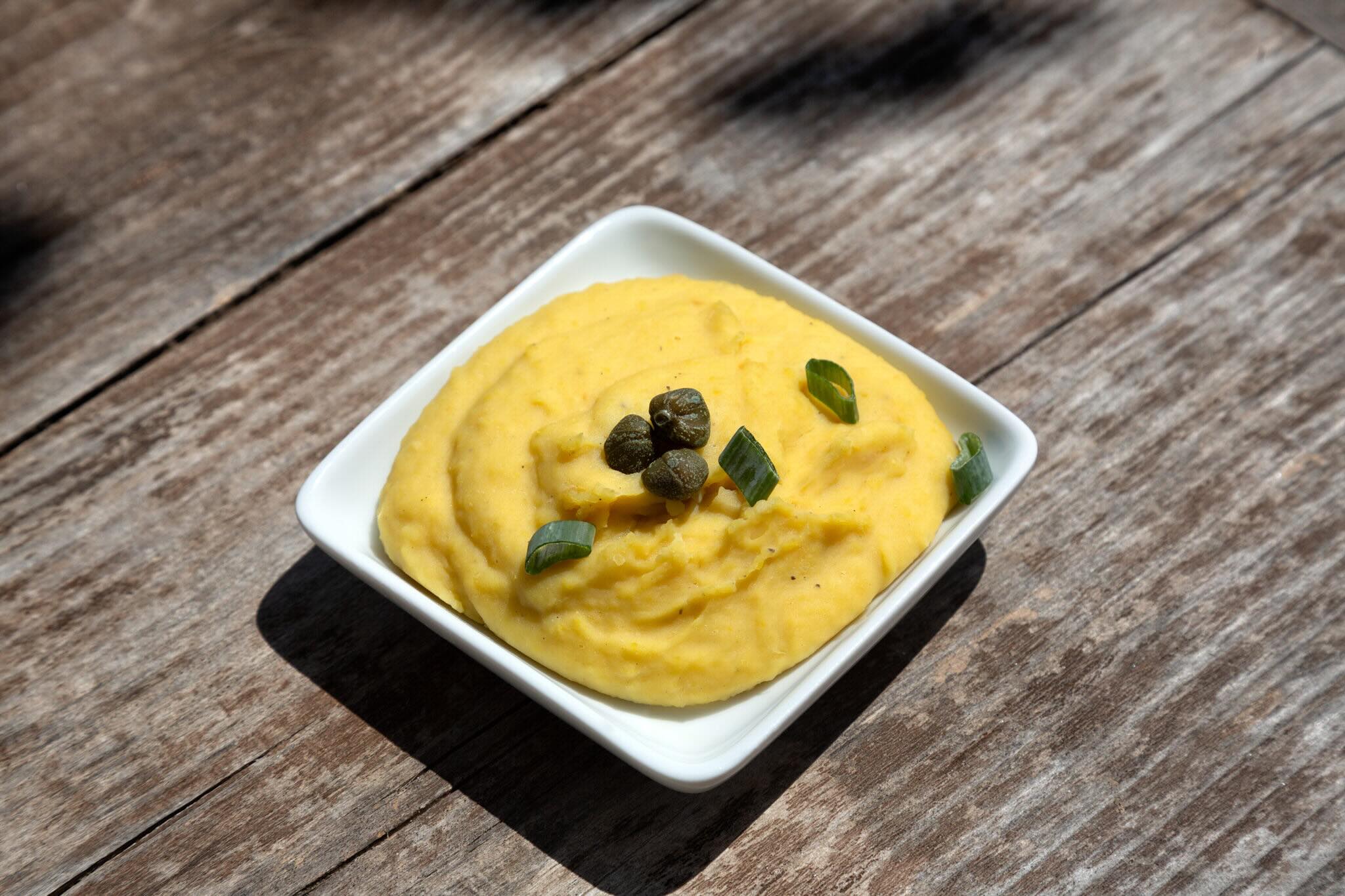Fava Santorinis / Nikos Pilos