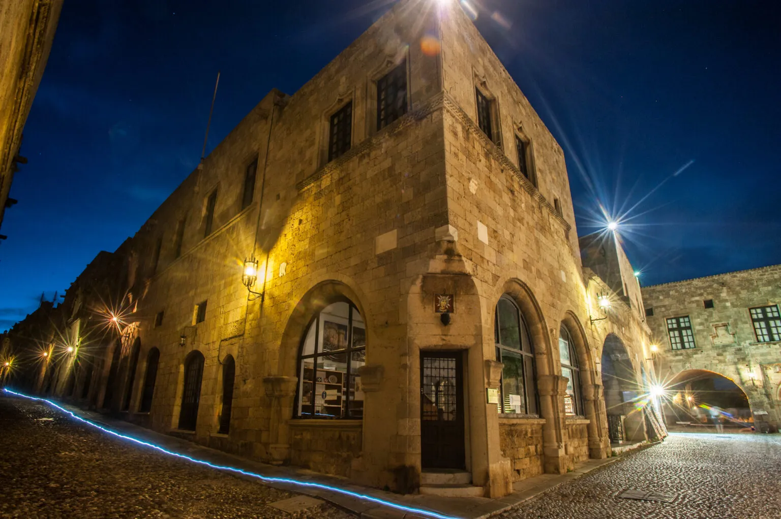 Rhodes-001-old-town-dromos-ipoton-0067-1