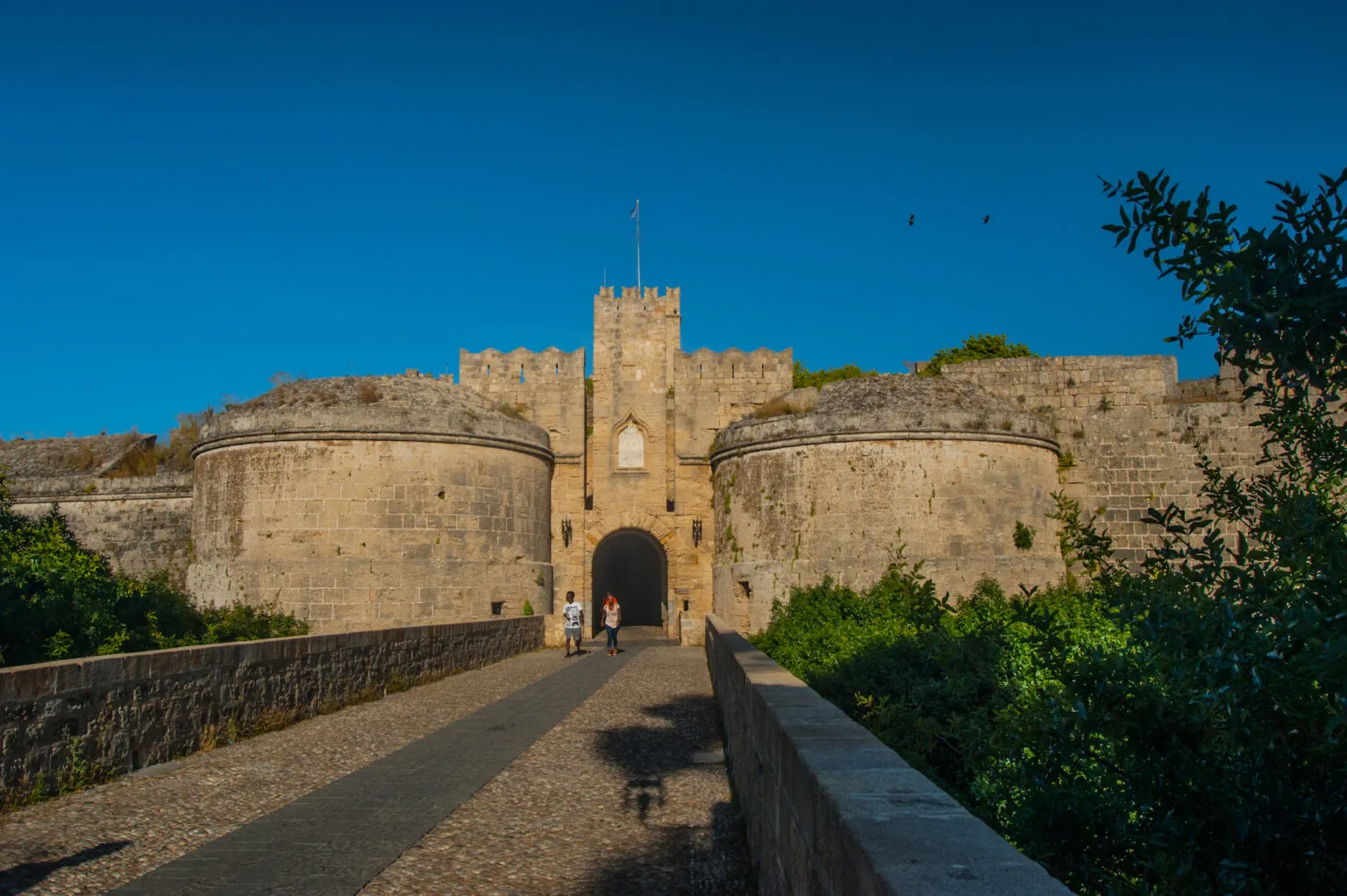 Rhodes-001-old-town-pili-magistrou-0019-