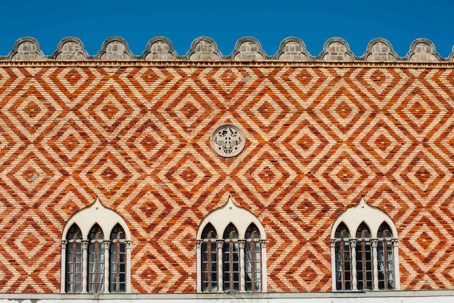 Rhodes-011-town-madraki-0246-1536x1024.w